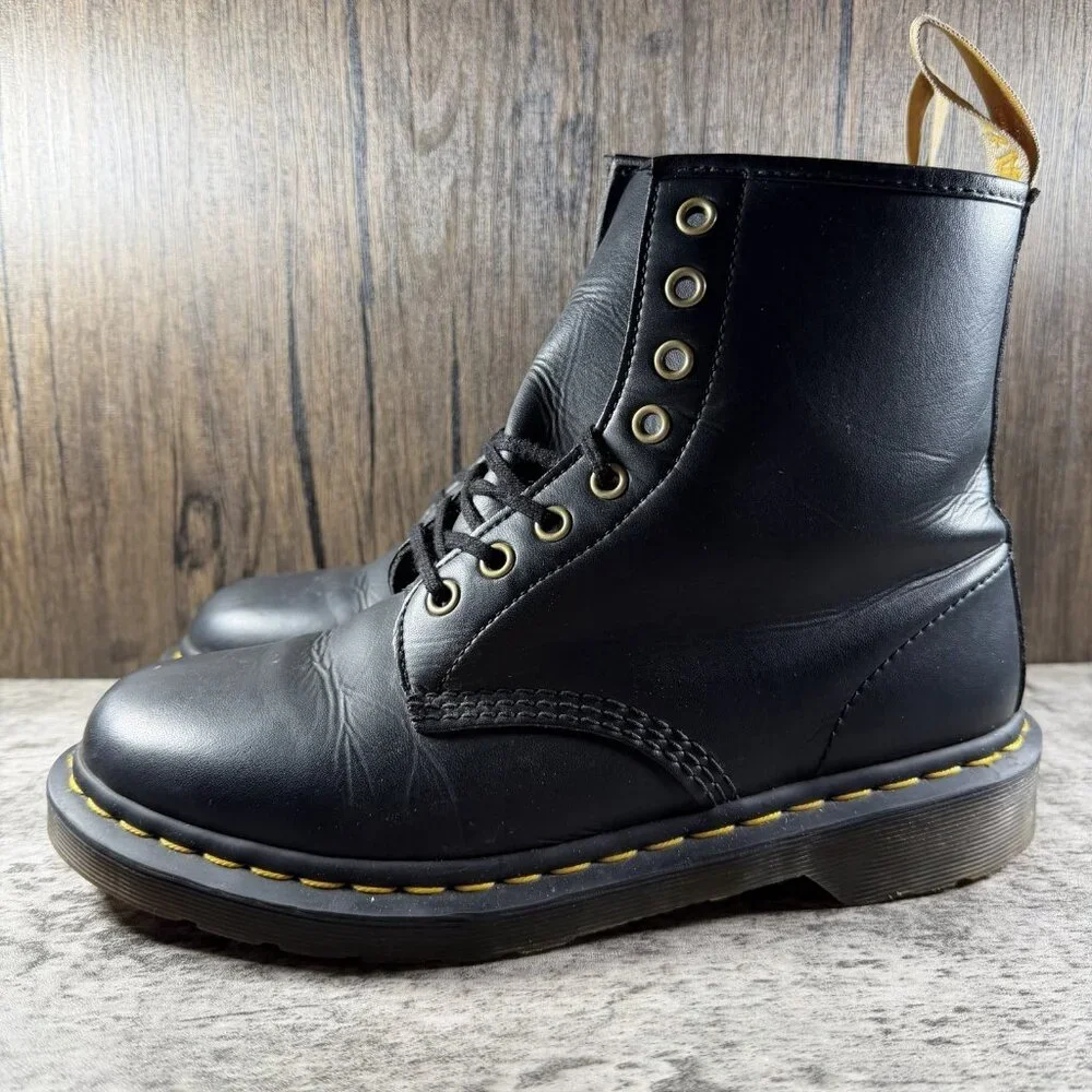 DR MARTENS AIR WAIR FELIX BLACK VEGAN LEATHER 8 EYELET ANKLE BOOTS #14045 MENS 9
